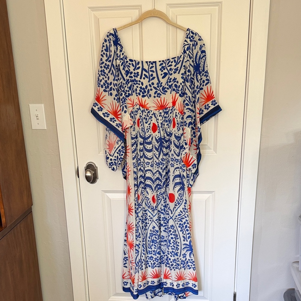 Farm Rio Squareneck “Afternoon Breeze” Caftan midi with Batwing Sleeves